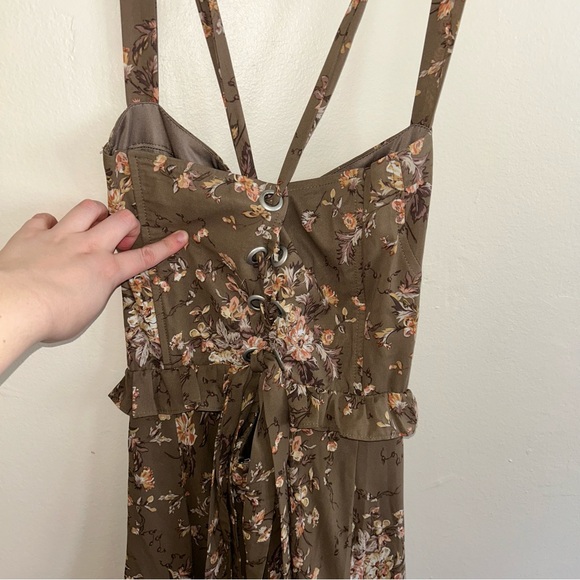 Petal + Pup Lillee Tiered Maxi Dress Olive - Picture 6 of 7